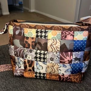 Harvey seatbelt bag
